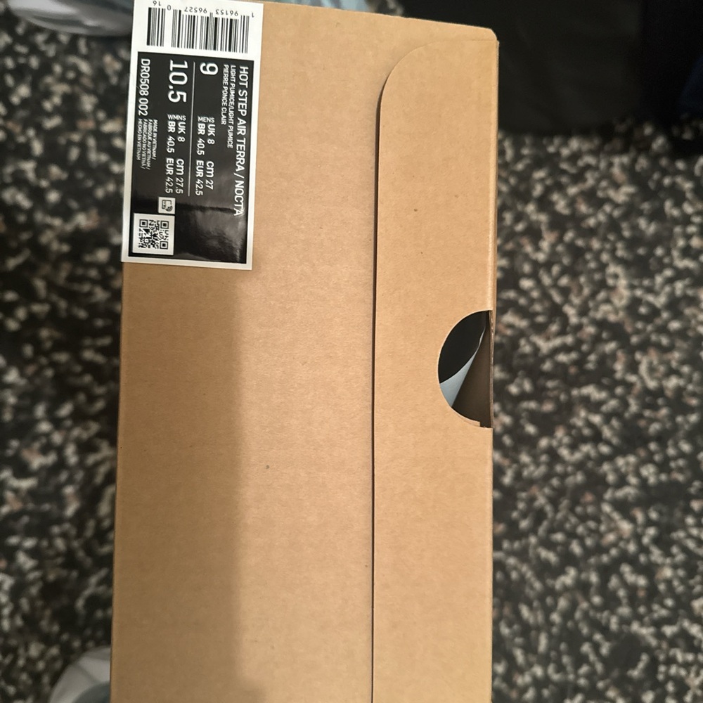 Nike Hot Step Air Terra in Tan Box